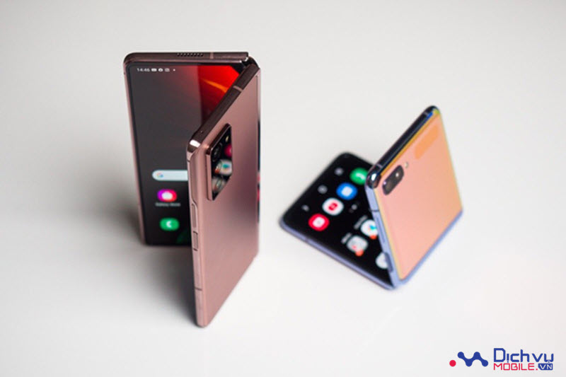 Samsung dẫn đầu thị trường điện thoại màn hình gập